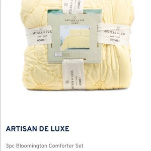 Full/queen bedding set